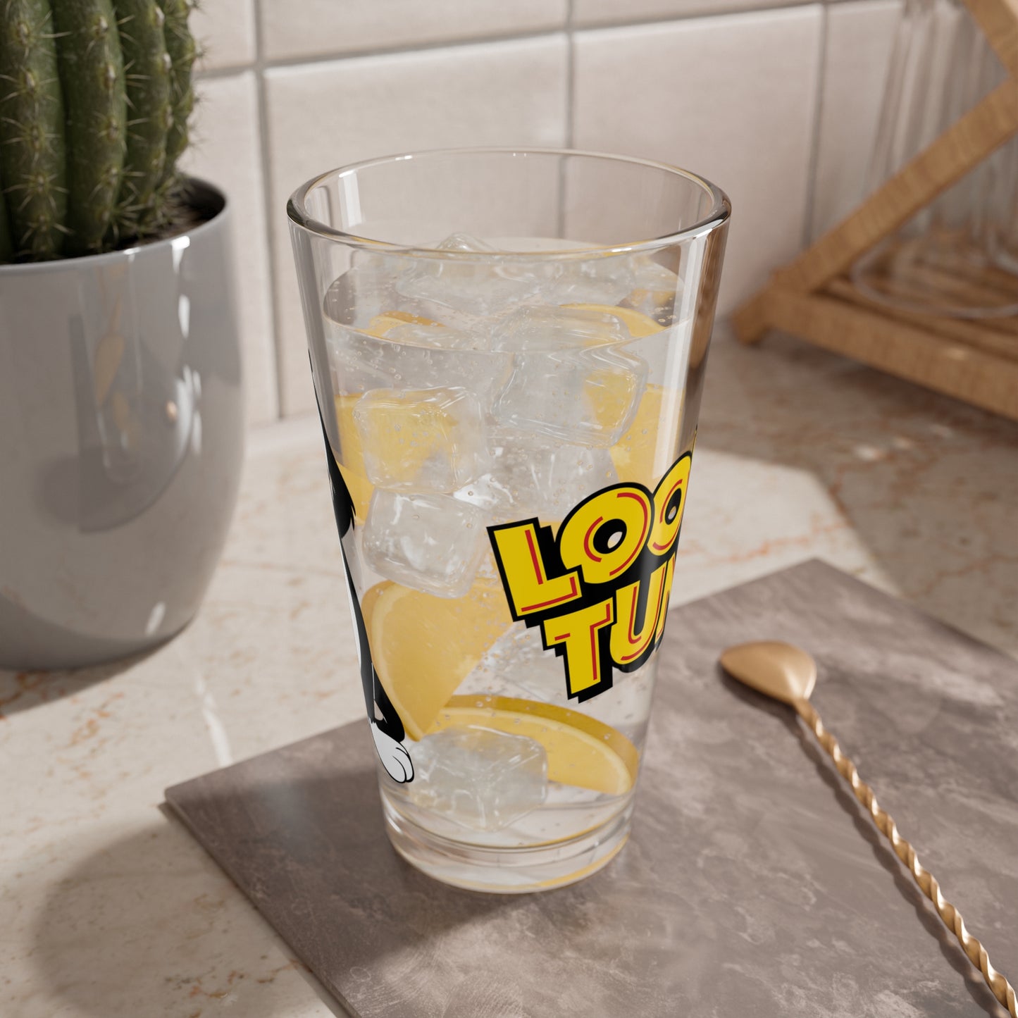Sylvester J. Pussycat Sr. Pint Glass, 16oz - Looney Tunes - Merrie Melodies - Beloved Cartoon Icon - Sufferin' Succotash!