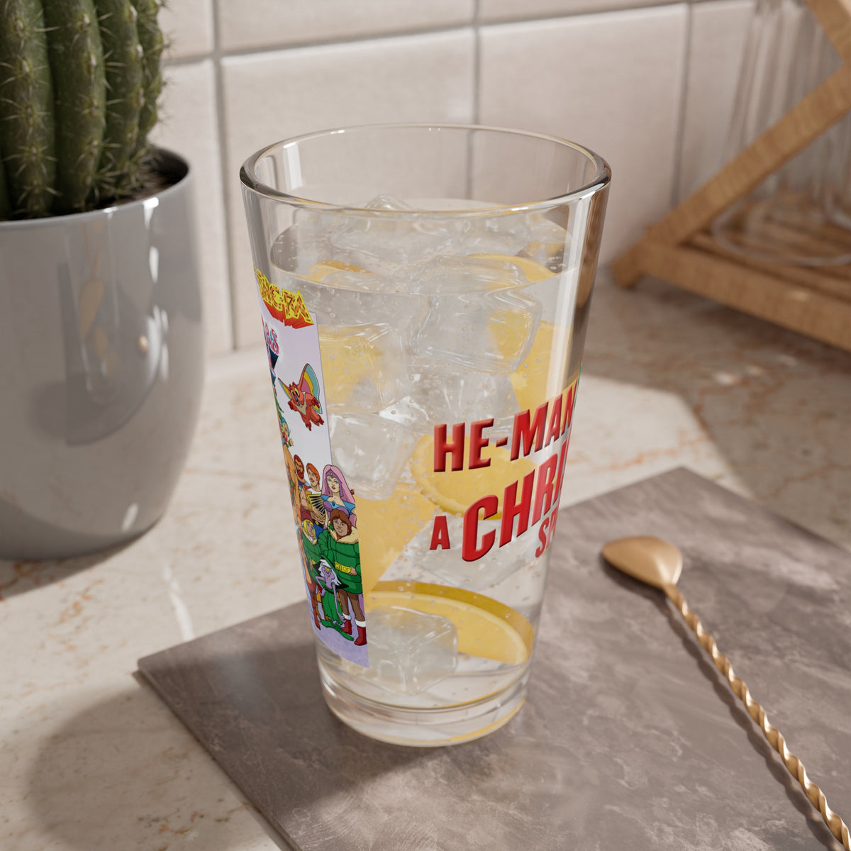 He-Man & She-Ra Christmas Special Pint Glass, 16oz - Masters of the Universe, Princess of Power Filmation Festive Holiday Barware