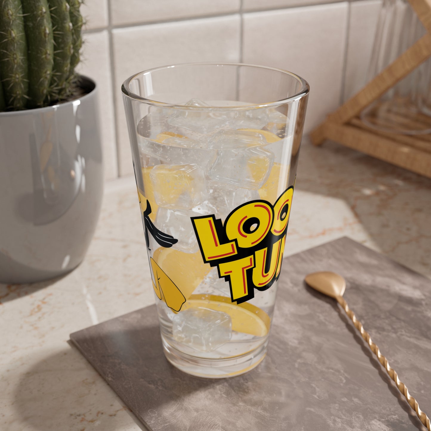 Daffy Duck Pint Glass, 16oz - Looney Tunes - Merrie Melodies - Beloved WB Cartoon Icon