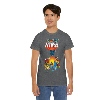 New Teen Titans T-Shirt - George Perez Art - Robin, Wonder Girl, Cyborg, Raven, Starfire, Kid Flash - #10 Cover Art - DC Comics