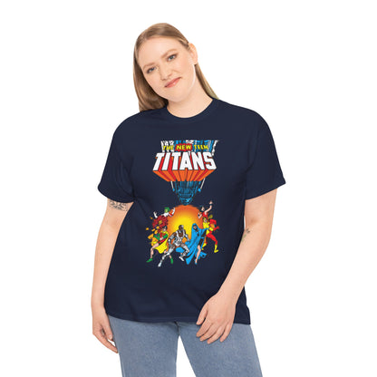 New Teen Titans T-Shirt - George Perez Art - Robin, Wonder Girl, Cyborg, Raven, Starfire, Kid Flash - #10 Cover Art - DC Comics