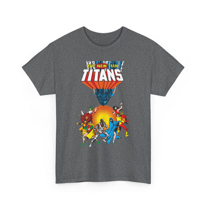 New Teen Titans T-Shirt - George Perez Art - Robin, Wonder Girl, Cyborg, Raven, Starfire, Kid Flash - #10 Cover Art - DC Comics