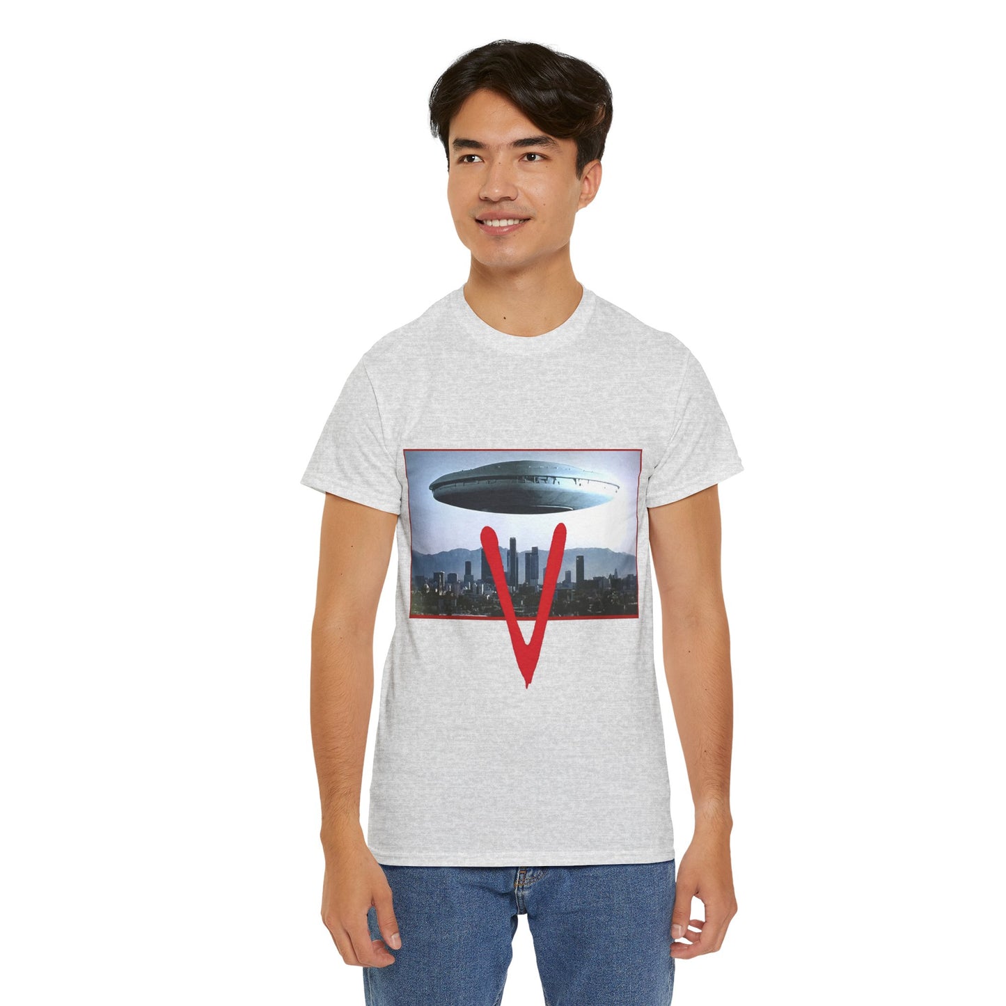 V T-Shirt - The Visitors Mothership - Popular NBC Sci-Fi TV Series from the 1980s
