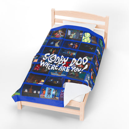 Scooby Doo, Where Are You? Velveteen Plush Blanket 60x80" - Fred, Velma, Daphne, Shaggy - Mystery, Inc - Hanna-Barbera Cartoon - Very Soft & Cozy