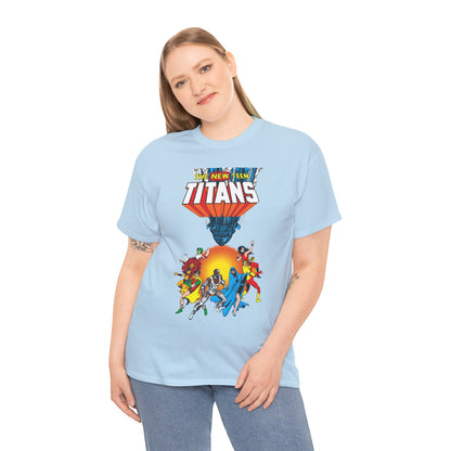 New Teen Titans T-Shirt - George Perez Art - Robin, Wonder Girl, Cyborg, Raven, Starfire, Kid Flash - #10 Cover Art - DC Comics